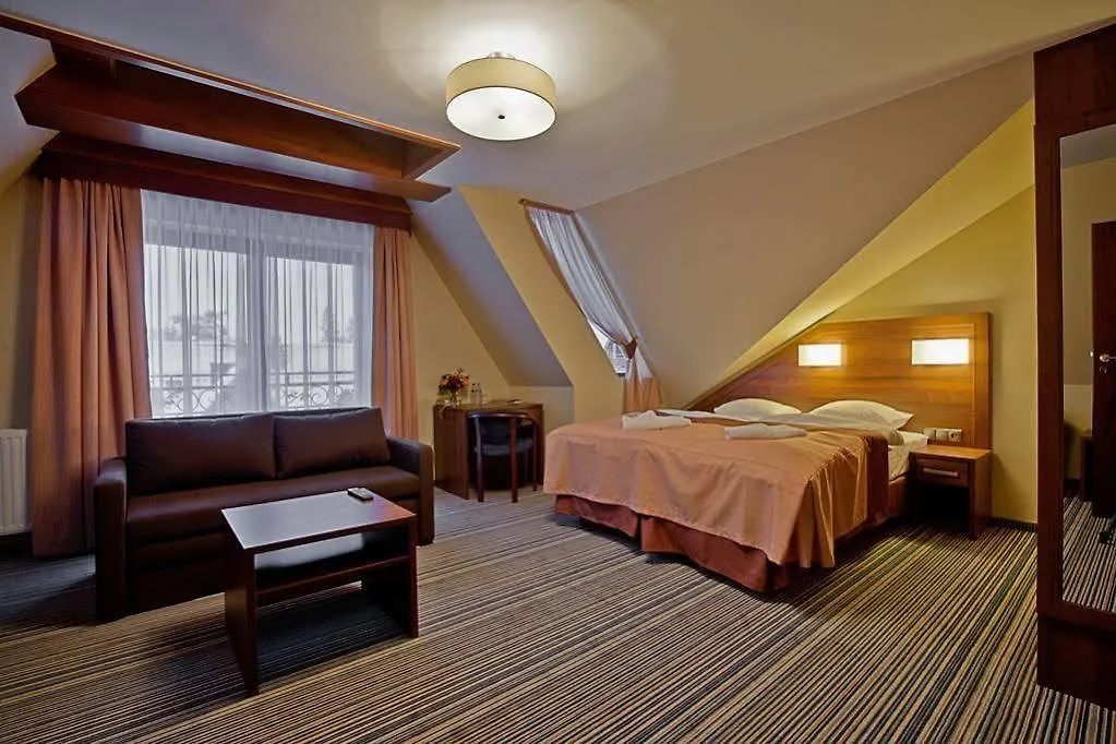 Hotel Willa Pod Skocznia Zakopane 3*,